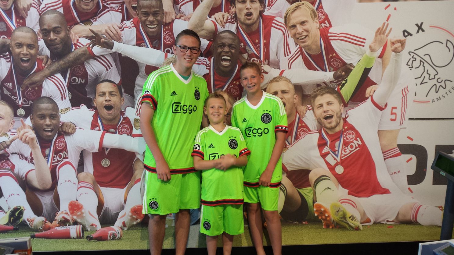 Foto's: het uitshirt als je hem aan doet