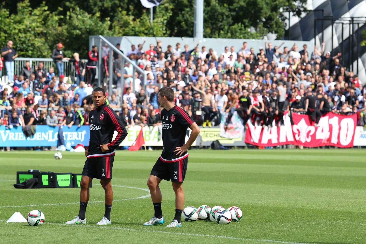 Foto's: Selectie en fans hebben elkaar gemist