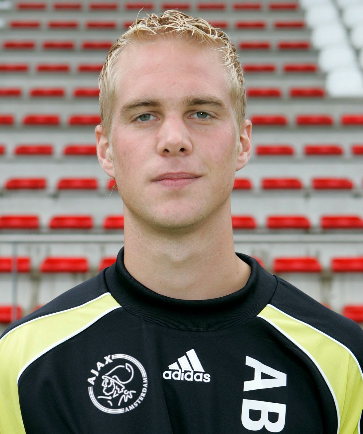 Ex-Ajacied Van Duin: 'Ja, ik ben nu voor NEC hè'