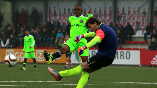 Fotoverslag Ajax C1 - PSV C1 (1-2)