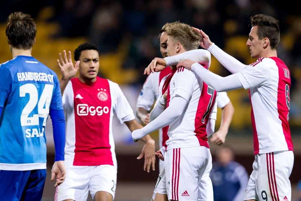 Fotoverslag oefenwedstrijd Ajax - HSV (3-1)