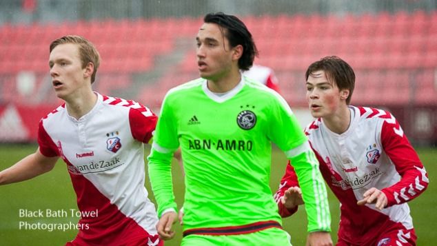 Fotoverslag Ajax A1 - FC Utrecht A1 (1-1)