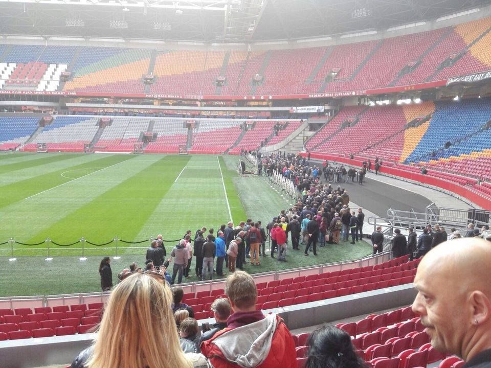 Fotoverslag condoleance Cruijff in ArenA