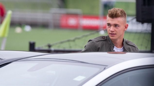 Foto's Pro Shots: Ajax begint nieuw seizoen