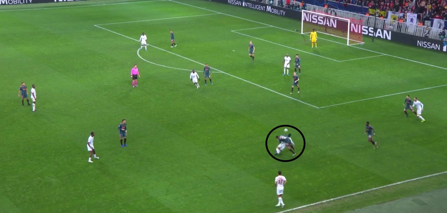 Waarom Mazraoui Ten Hag wél kon bekoren