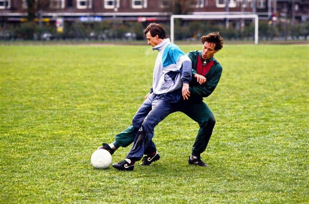Van Basten botste met Cruijff:  ‘Maar heb altijd van hem genoten’