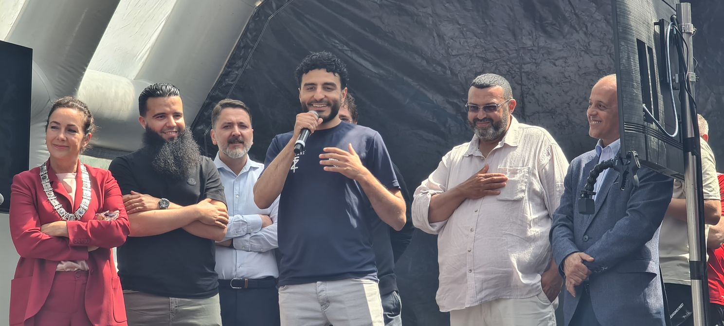 Drie generaties over hun liefde voor Nouri:  'In Appie had de wijk iemand die die droom haalde'