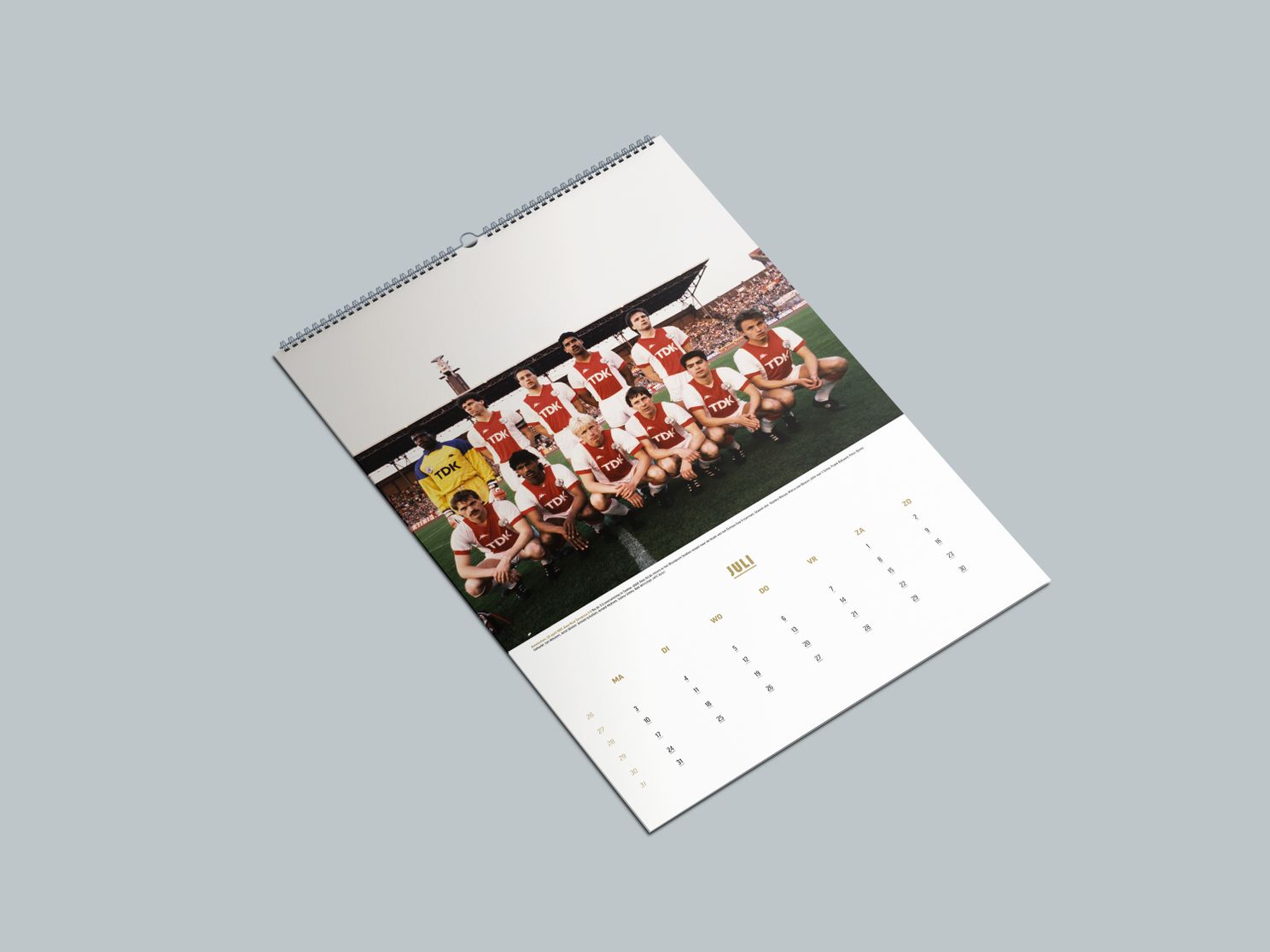 Voorspel deze voetbalweek en maak kans op een nostalgische Ajax-kalender 2023!