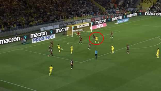 Ajax treft in Olympique Marseille ploeg met kwetsbare centrumverdedigers