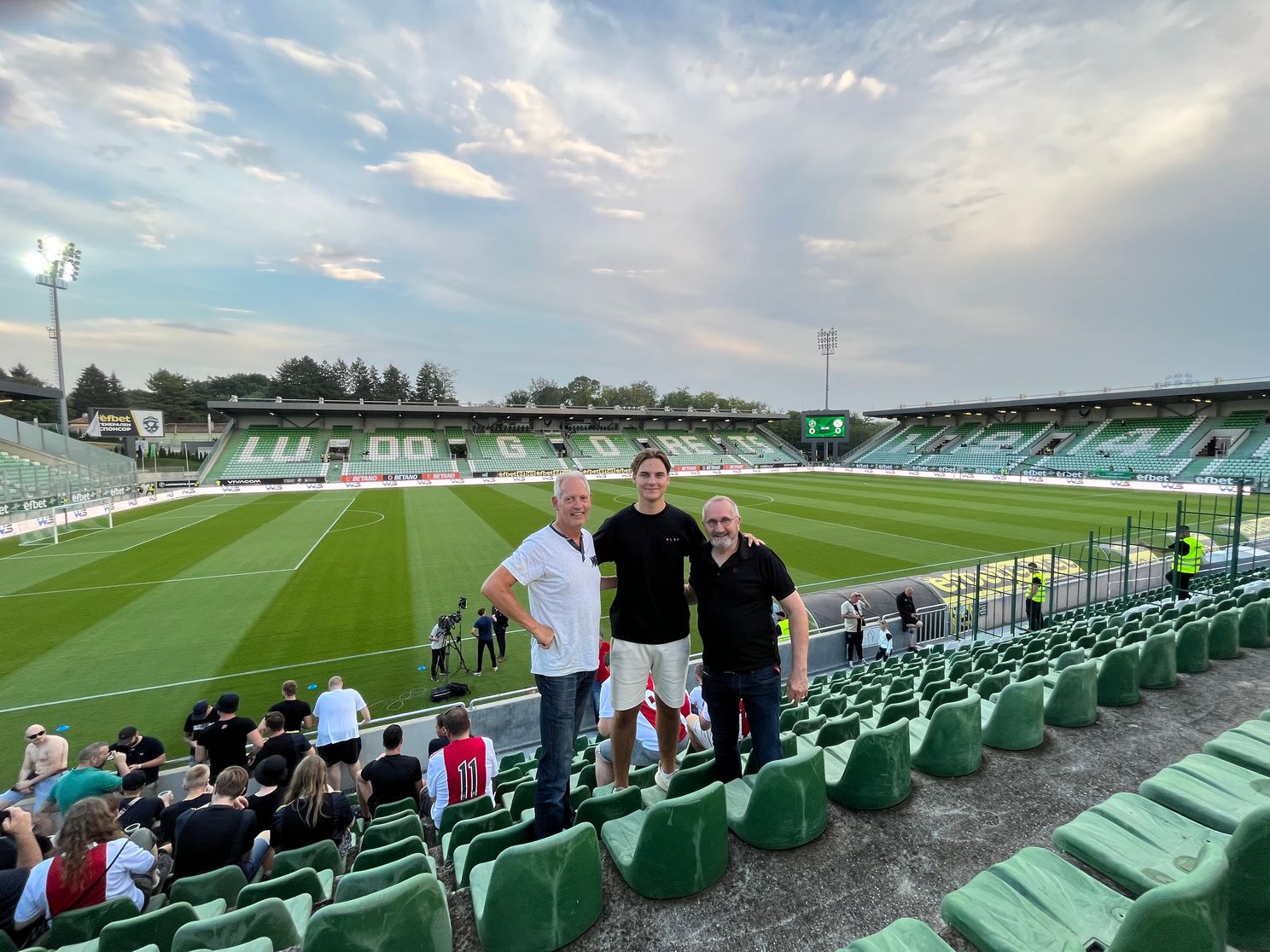 Fans over de Grens: ‘Mijn vader was voor Feyenoord, dus dat was voor hem soms lastig’