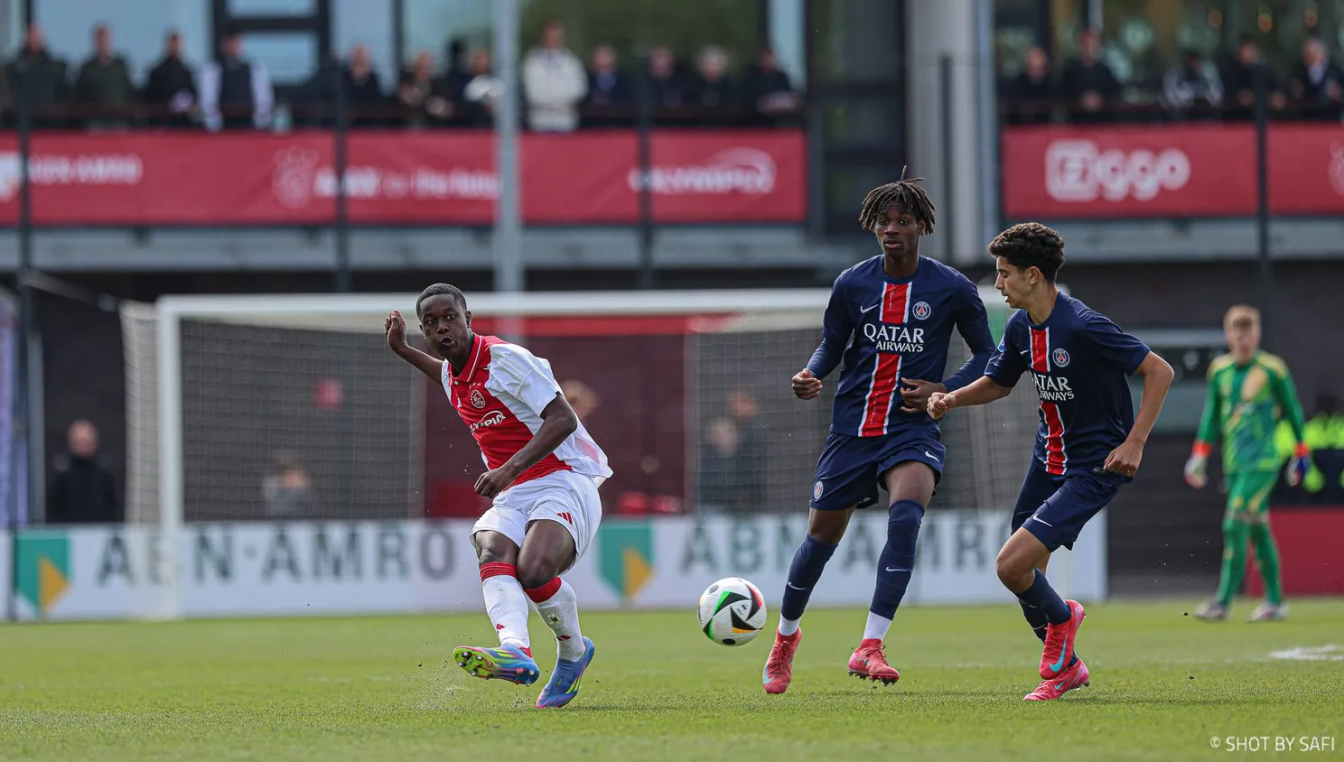 kennynho kasanwirjo ajax o17 future cup