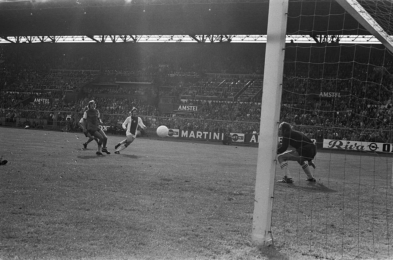 gerrie-muhren-ajax-feyenoord