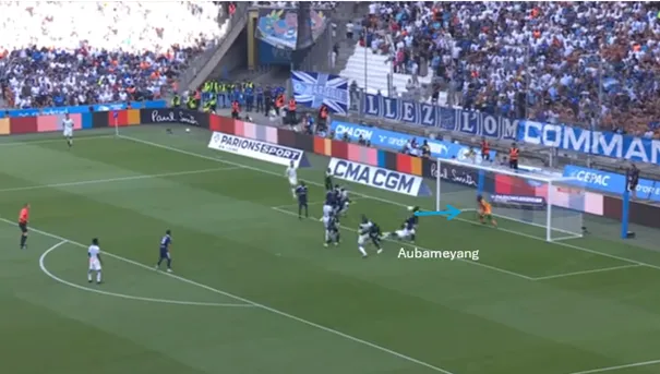 Aubameyang-vs-Paris-FC-3