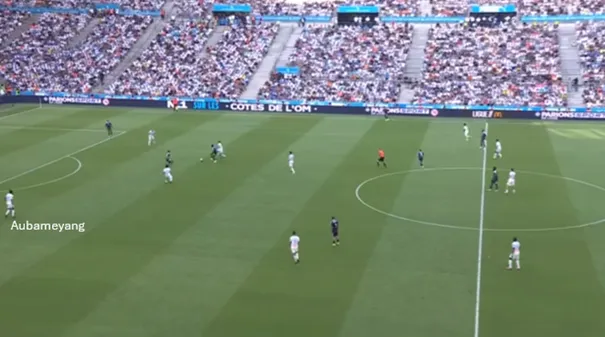 Aubameyang-vs-Paris-FC-4