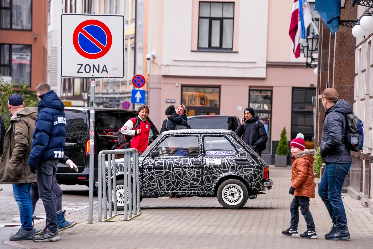 Copyright-ProShots-27522695