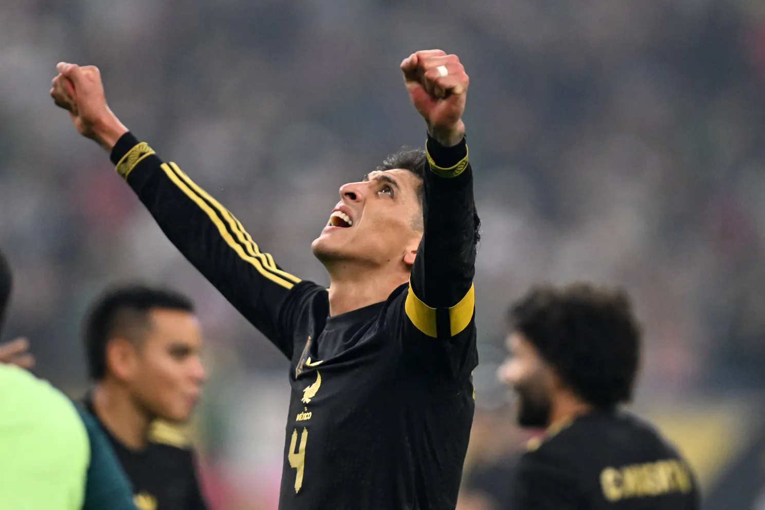 Copyright-ProShots-30042609