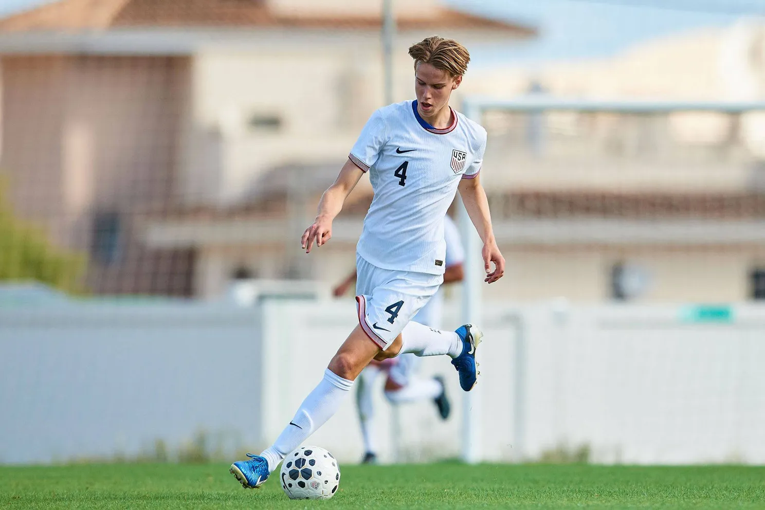 WhatsApp Image 2025-12-03 at 11.47.32