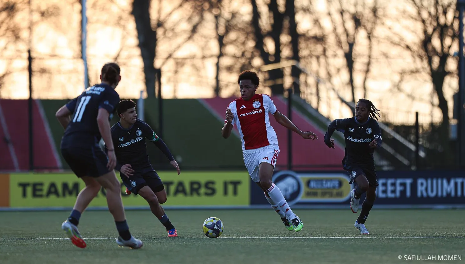 Ky-an Martis Ajax O16