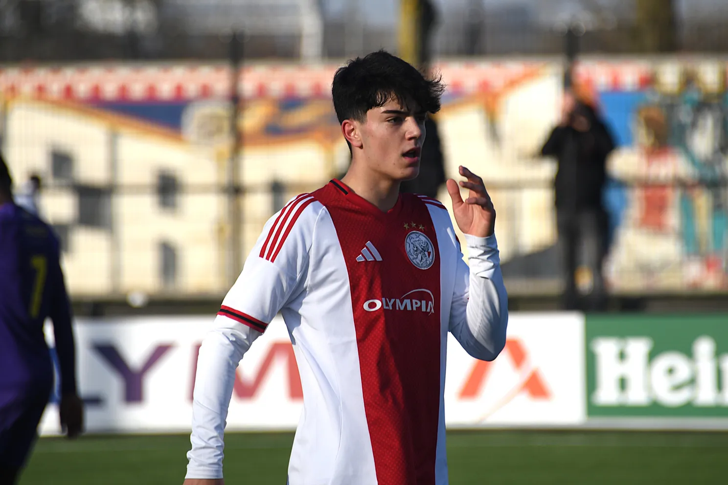 Eloi-Gomez-Ajax-jeugd