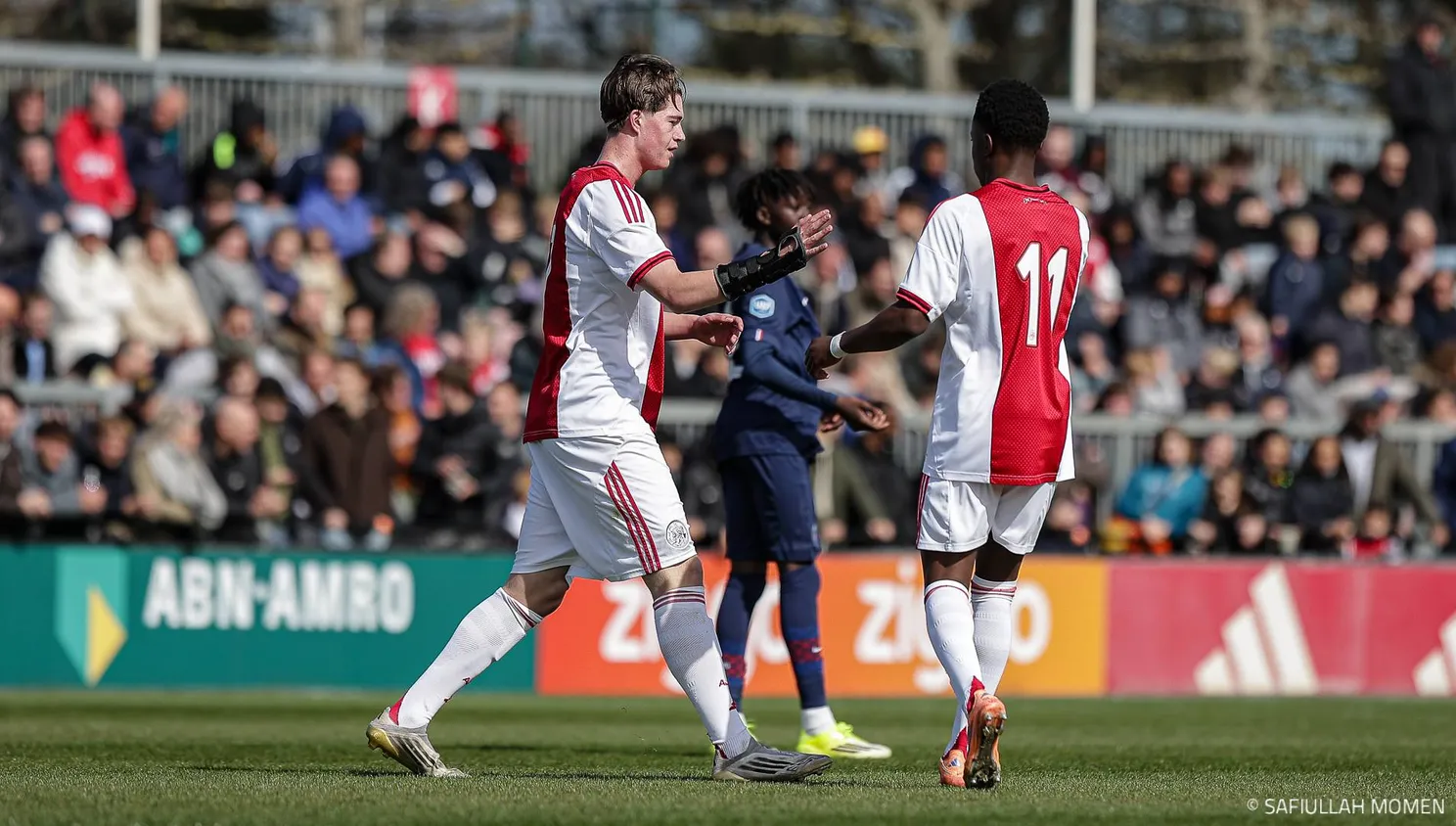 Luca de Baat Jeshurun Simeon Ajax O17 Future Cup