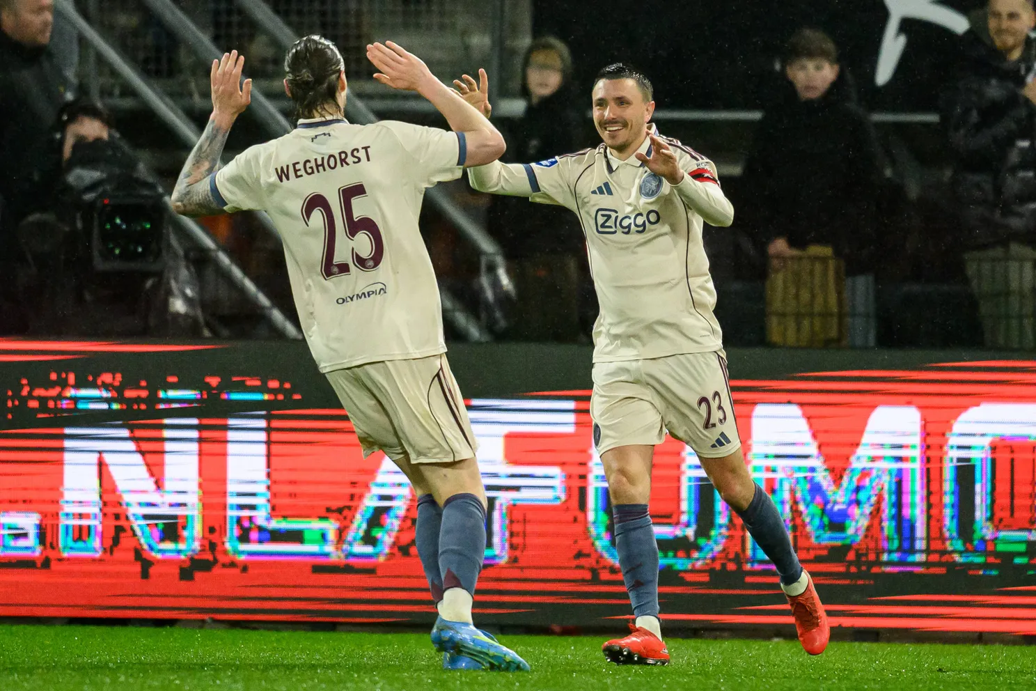 Ajax Showtime Wout Weghorst