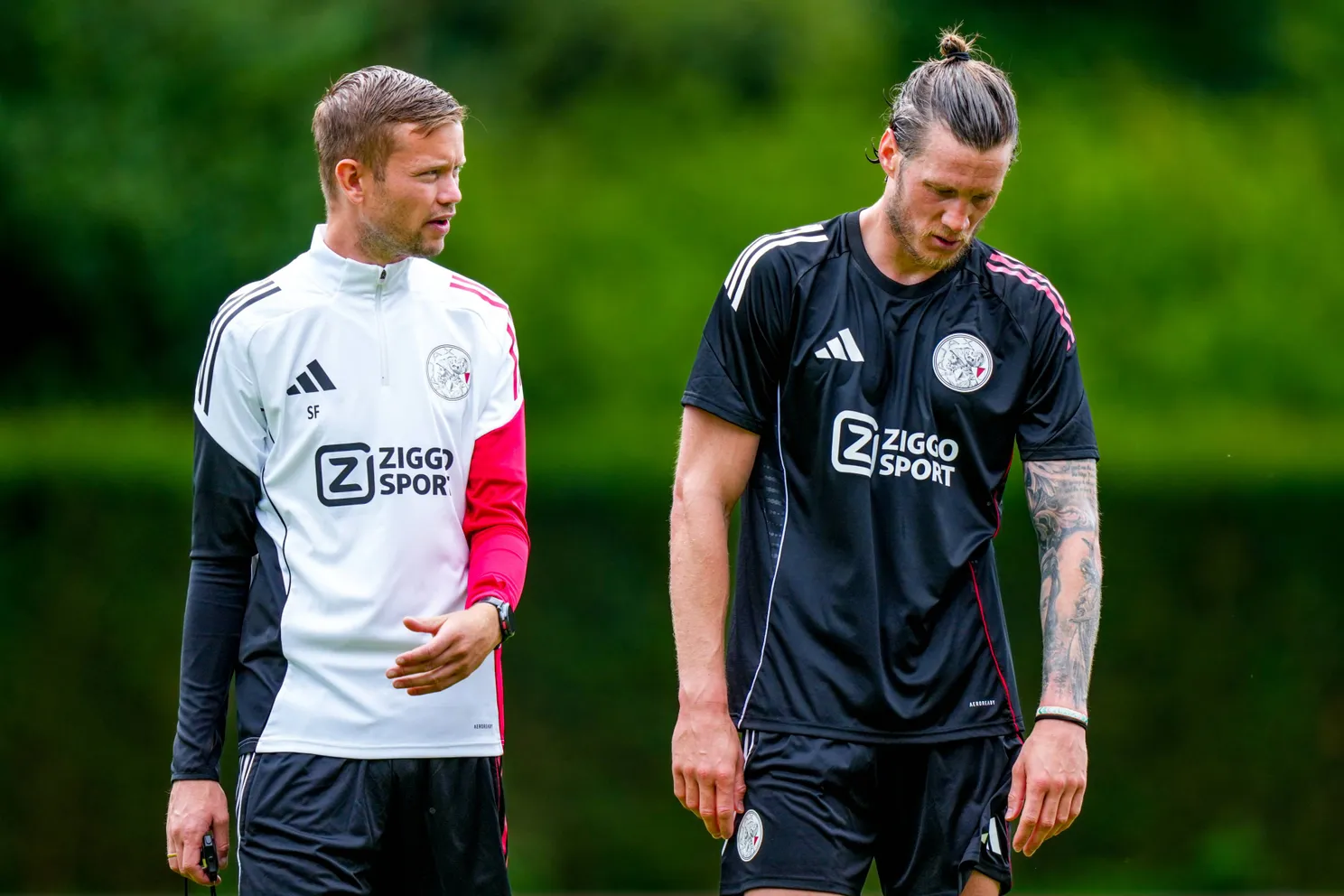 Ajax SHowtime Weghorst Feringa