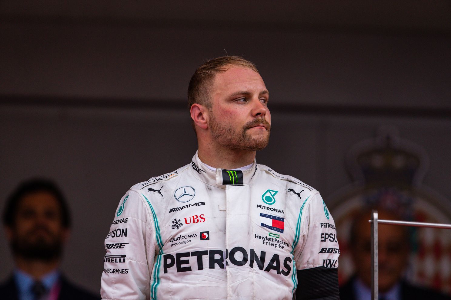 Achter de Pitbox | Verstappen junior wijst Verstappen senior de weg