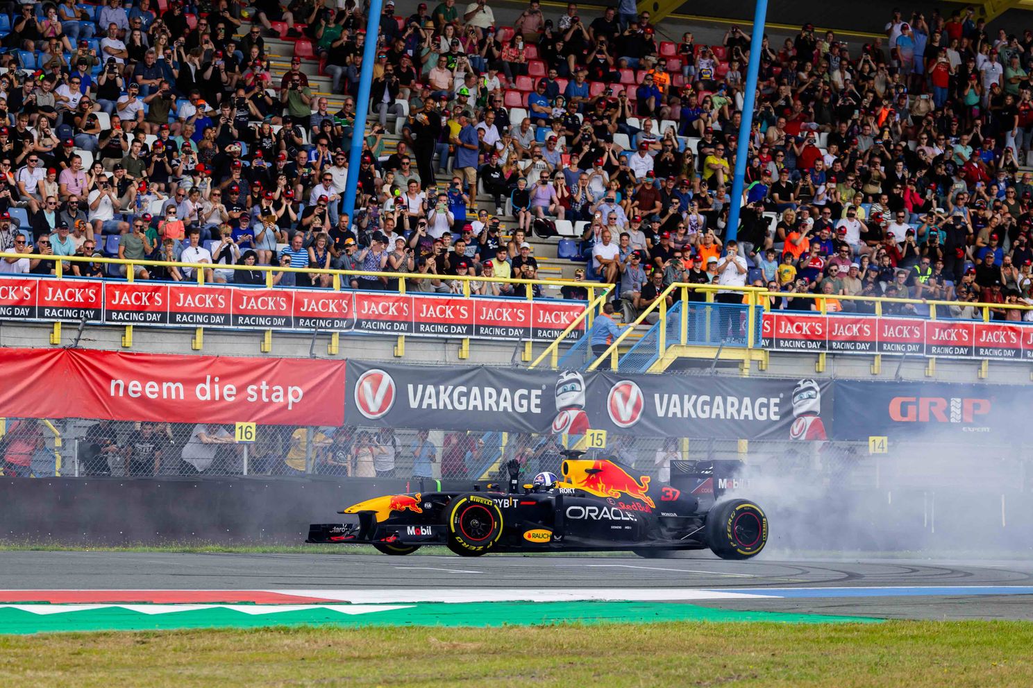 coulthardp assen racing days rb7