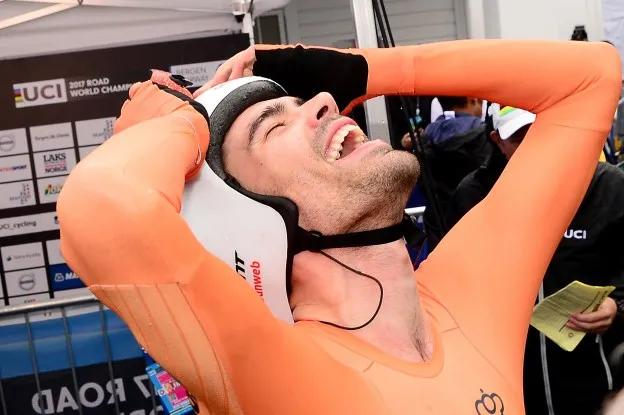 Dekker als ploegleider en ex-coach Dumoulin als partner én coach: zo maakt Movistar van machine Reusser grootste opponent Vollering