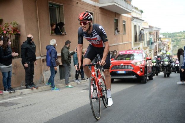 Safety discussion following Mäder's death: from "not a priority for UCI" to "I exceeded my limit multiple times"