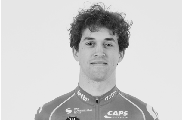 🕊 Tijl De Decker (2001 - 2023), knaap van '20 mooiste kilometers a bloc in Roubaix' en jeugdzonde, is niet meer