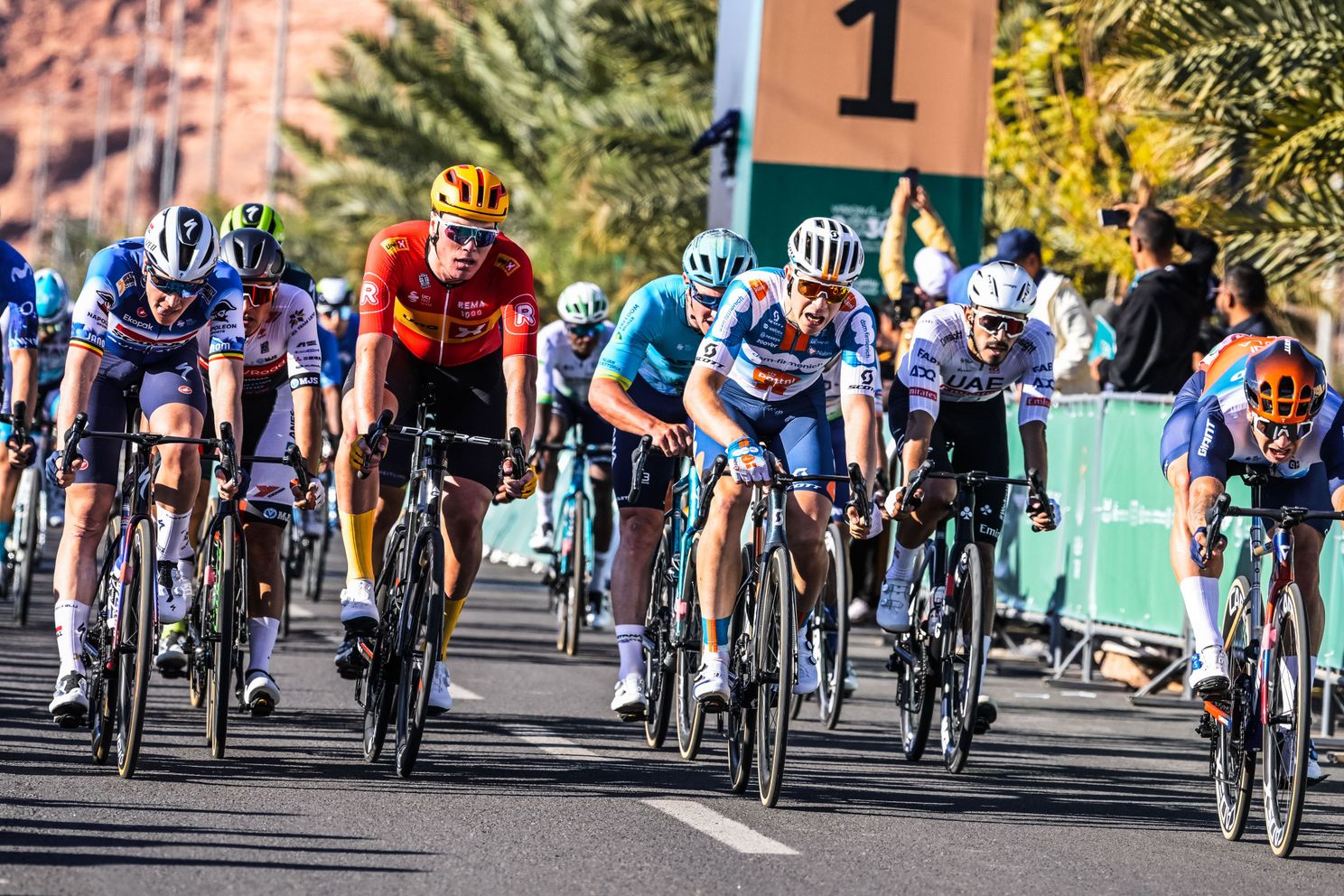 alula tour sprint casper van uden