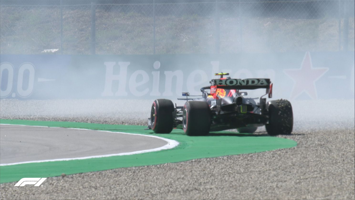 Waarom heeft Perez moeite met de rijstijl van Verstappen en de RB16B?