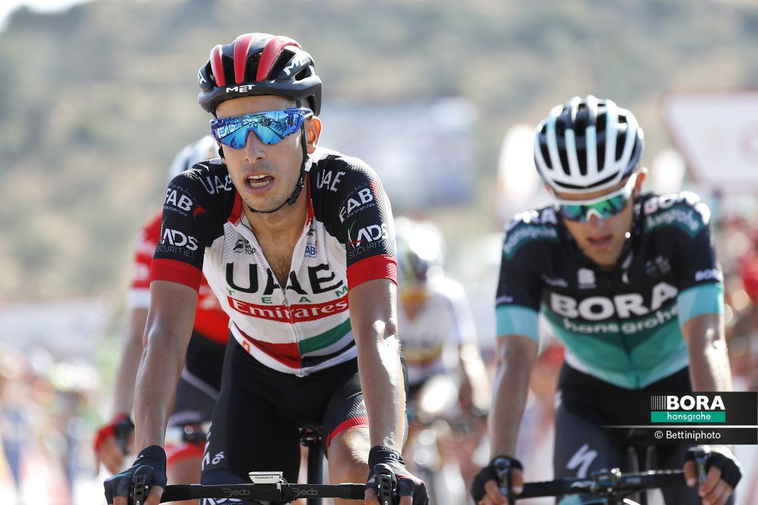 WorldTour op rapport: Prestaties kopman stralen af op ploeg; UAE en Aru futloos