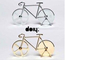 Tien Sinterklaas- en kerstcadeaus waar wielerliefhebbers blij van worden