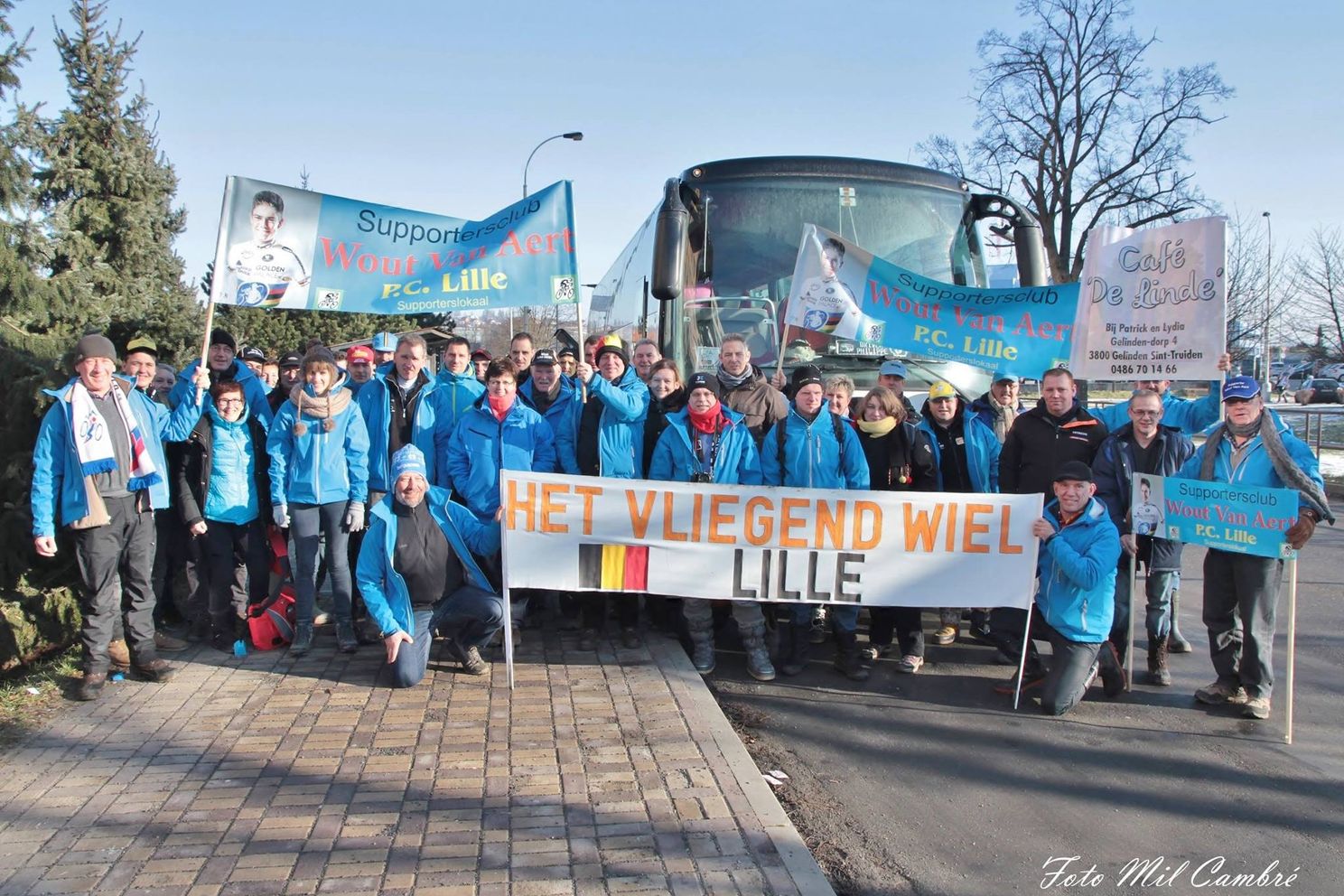 Fanclub Friday | 'Fans Van der Poel of Van Aert, iedereen danst dan met iedereen'