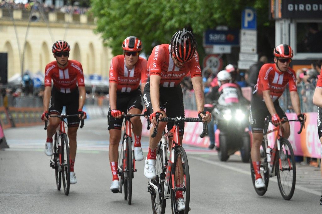 Sunweb into 2020 (I) | Hoe geplaagd team hernieuwde motivatie moet vinden