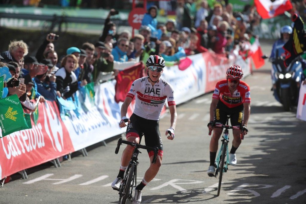 Interview | Pogacar over zijn aanval met Roglic, bescheiden ambities en UAE