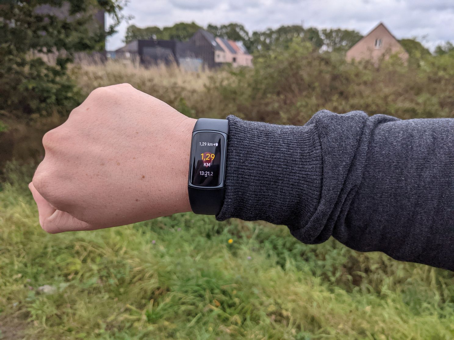 Fitbit Charge 5 review: hij past overal in het plaatje