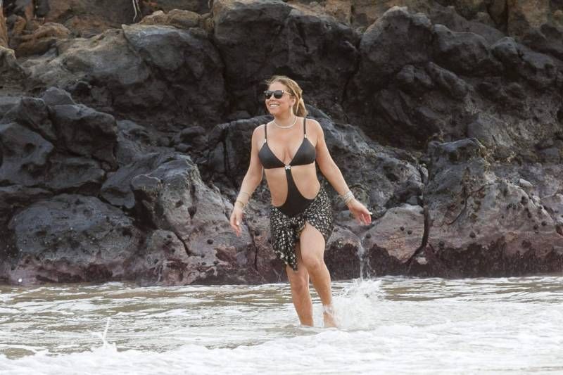 Mariah Carey heeft een nipslip in Hawaii