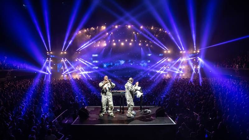 Foto's 25-jarig jubileumconcert Charly Lownoise en Mental Theo