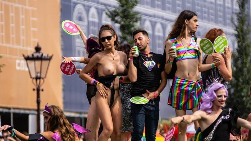 Gelukkig hebben we de foto’s nog: De Canal Pride Amsterdam 2018