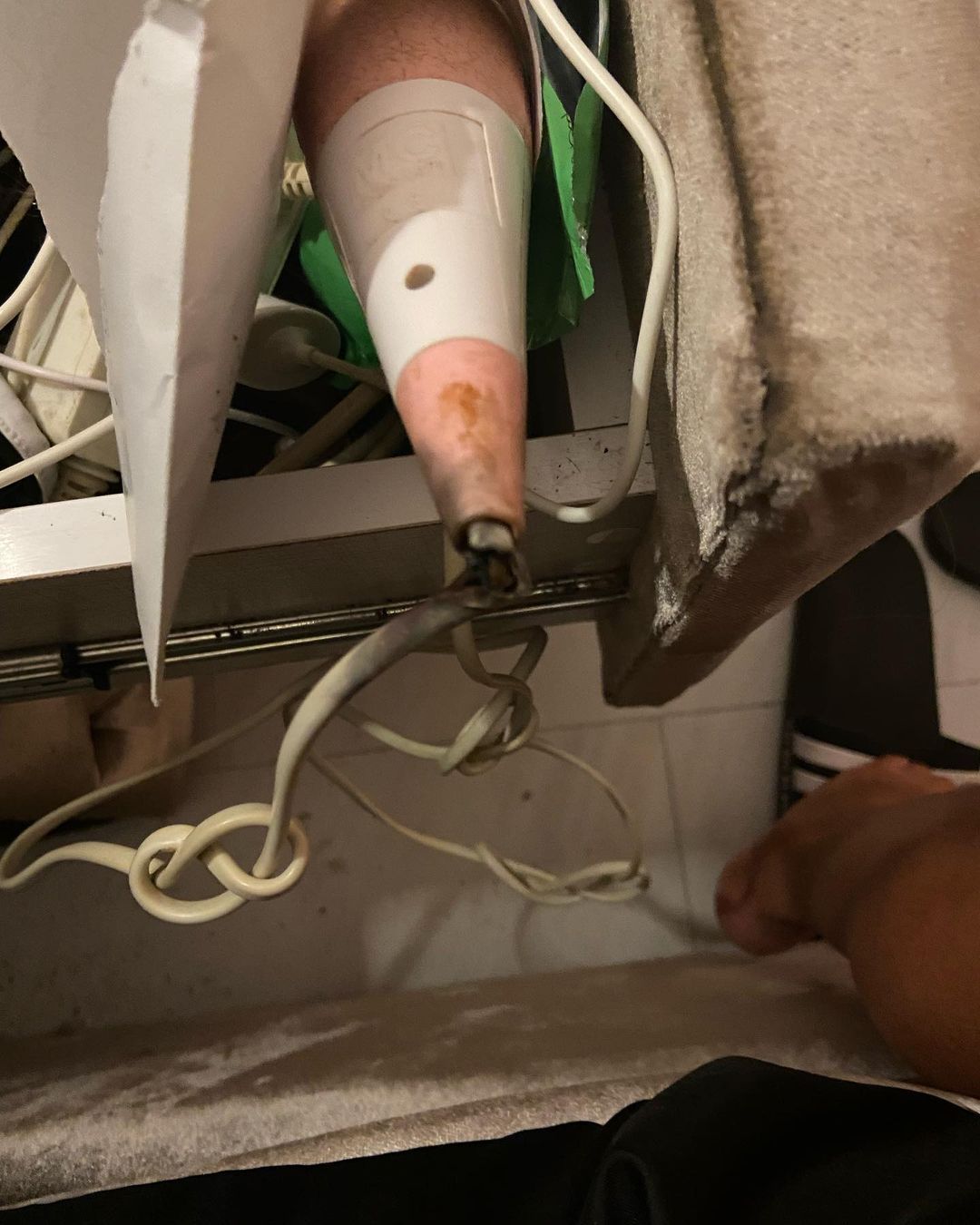 Michella Kox gebruikt speeltje voor in de slaapkamer, speeltje ontploft!