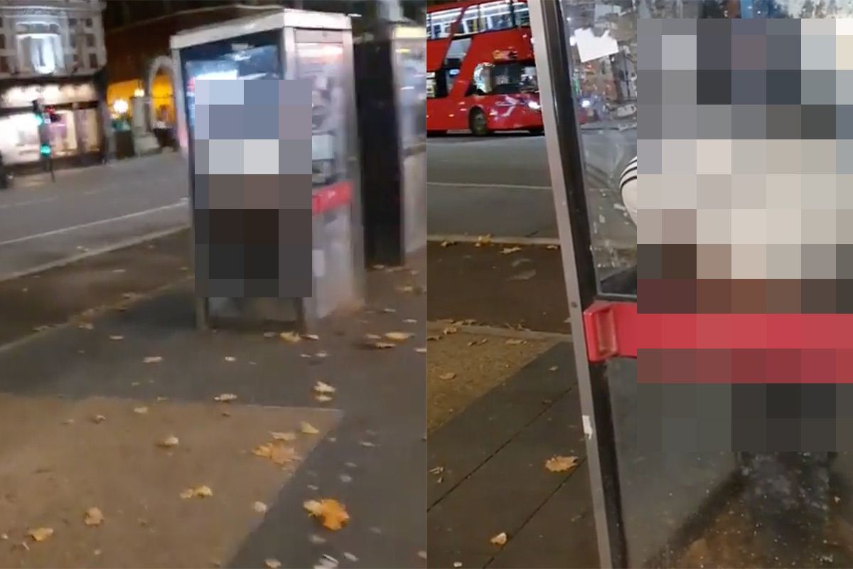 Ondertussen in Engelse Stratford: Vrouw doet grote boodschap in een telefooncel