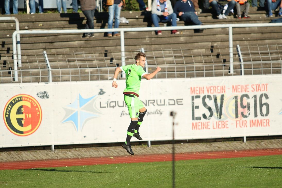 Overwinning Ajax A1 op Schalke in beeld