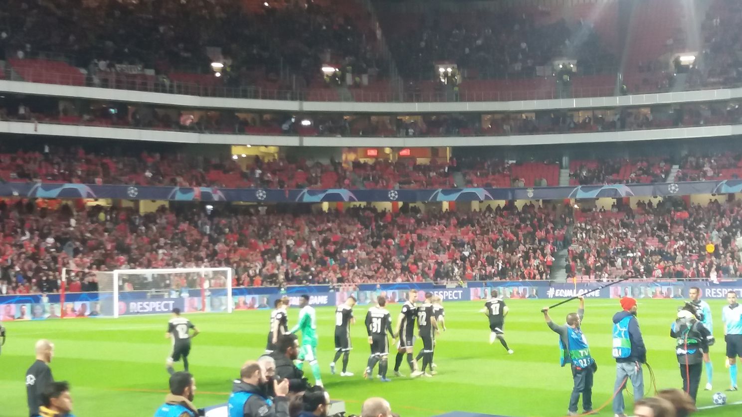 'Portugezen waren boos dat ik met een Ajax-vlag door Lissabon rende'