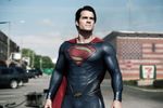 Fans verdeeld over nieuw Superman-kostuum, nu eerste blik op aankomende film is vrijgegeven
