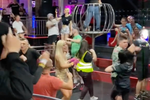 6 miljoen views! Waanzinnige beelden uit Poolse dancing om 7u00 's ochtends gaan keihard viraal