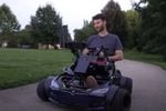 YouTuber verzamelt 48.000 beelden en bouwt zelfrijdende go-kart op basis van Tesla's Full Self Drive