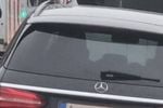 Vlaamse Mercedes-chauffeur pakt uit met opvallende nummerplaat: "Welke van de drie is het?"